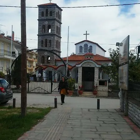 пеневи Appartement Ofrínion
